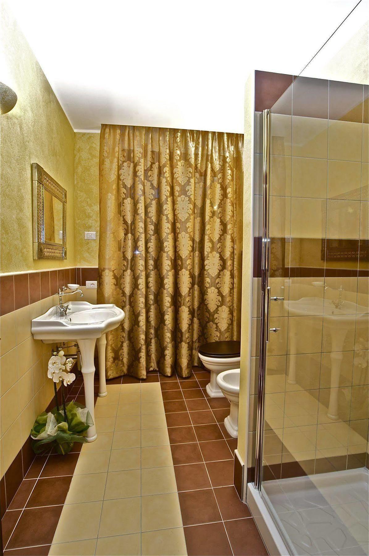 Hotel Bernina Tirano Bagian luar foto